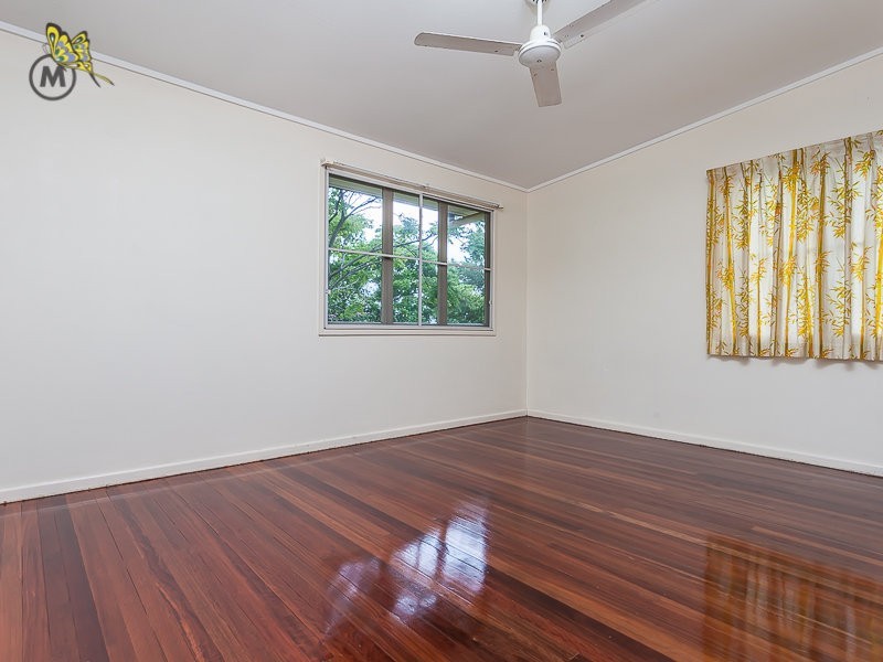 29 Coleridge Street, Stafford Heights QLD 4053