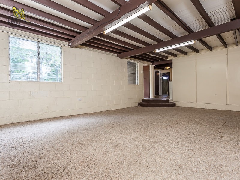 29 Coleridge Street, Stafford Heights QLD 4053