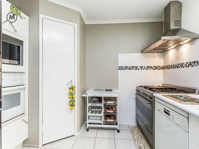 9 Blake Close, Mcdowall QLD 4053