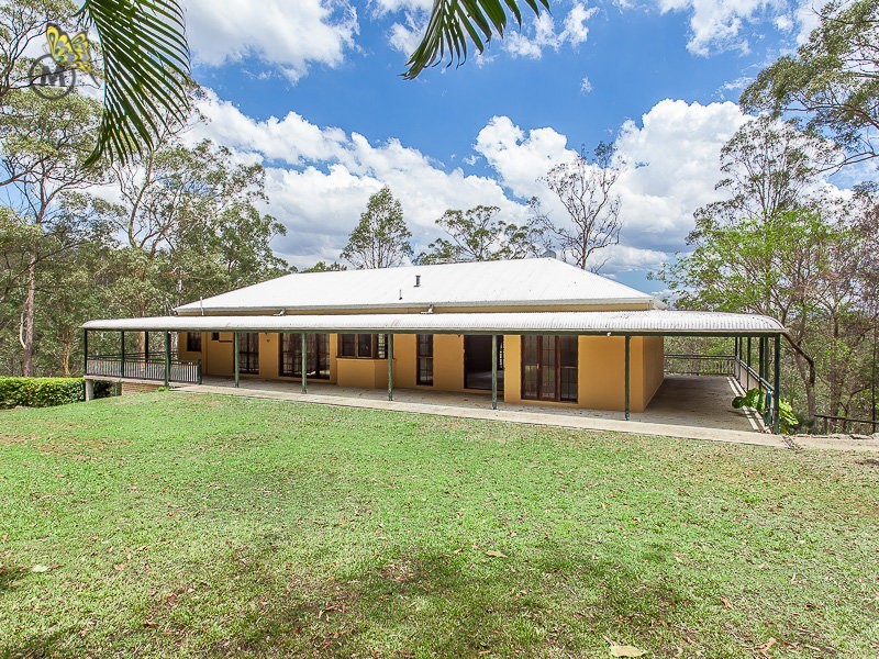 18 Salisbury Court, Clear Mountain QLD 4500