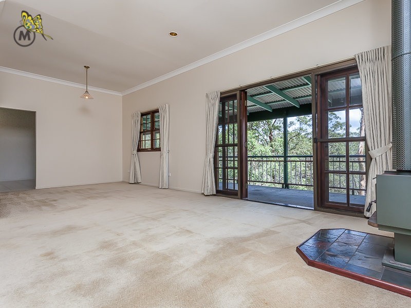 18 Salisbury Court, Clear Mountain QLD 4500