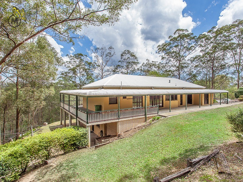 18 Salisbury Court, Clear Mountain QLD 4500