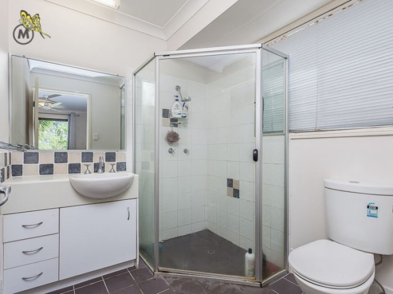 18 Karen Street, Mcdowall QLD 4053