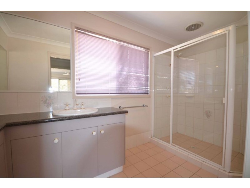 10 Sabu Court, Mcdowall QLD 4053