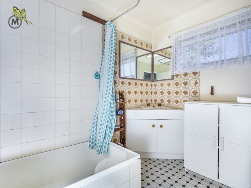 20 Sloane Street, Stafford Heights QLD 4053