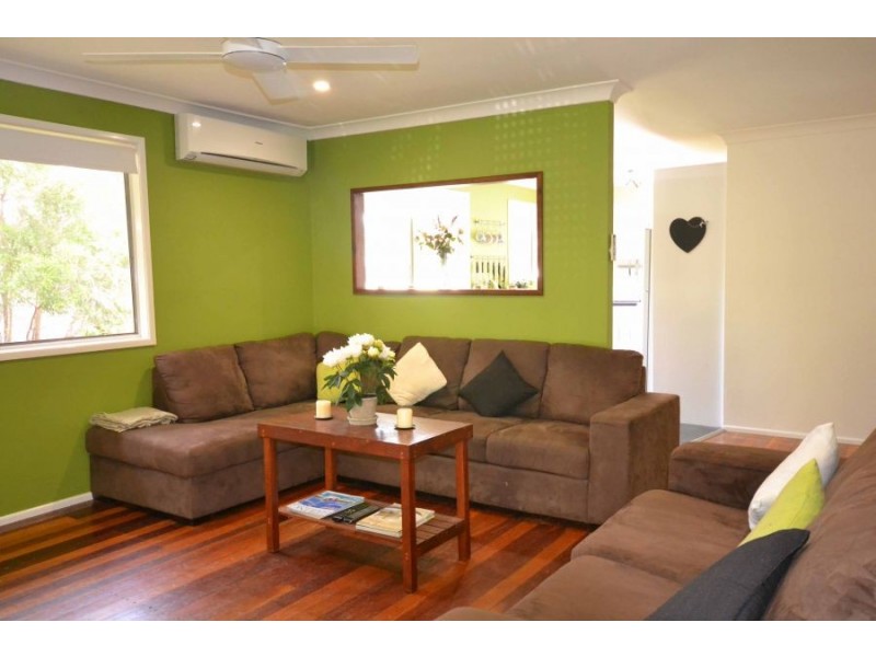 11 Disney Street, Stafford Heights QLD 4053