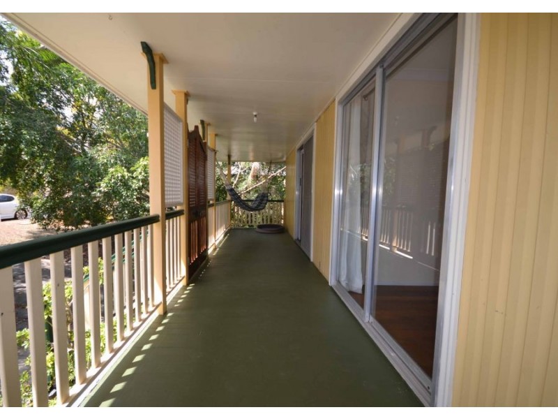 11 Disney Street, Stafford Heights QLD 4053