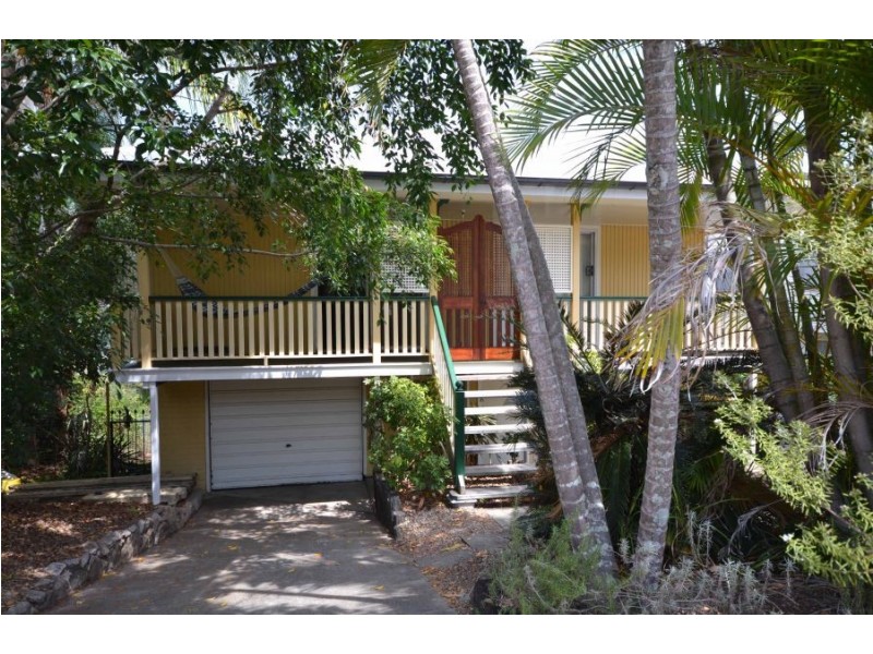 11 Disney Street, Stafford Heights QLD 4053