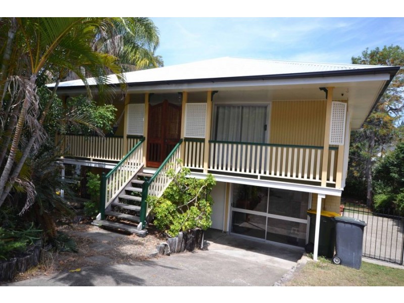 11 Disney Street, Stafford Heights QLD 4053