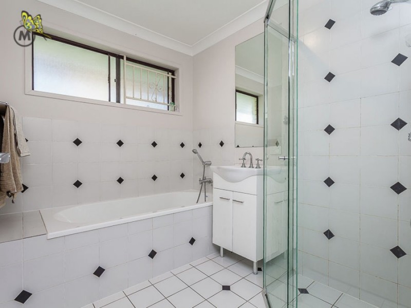 11 Janssen Street, Mcdowall QLD 4053