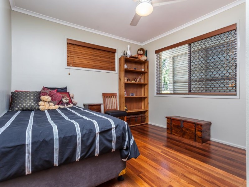 12 Seberg St, Mcdowall QLD 4053