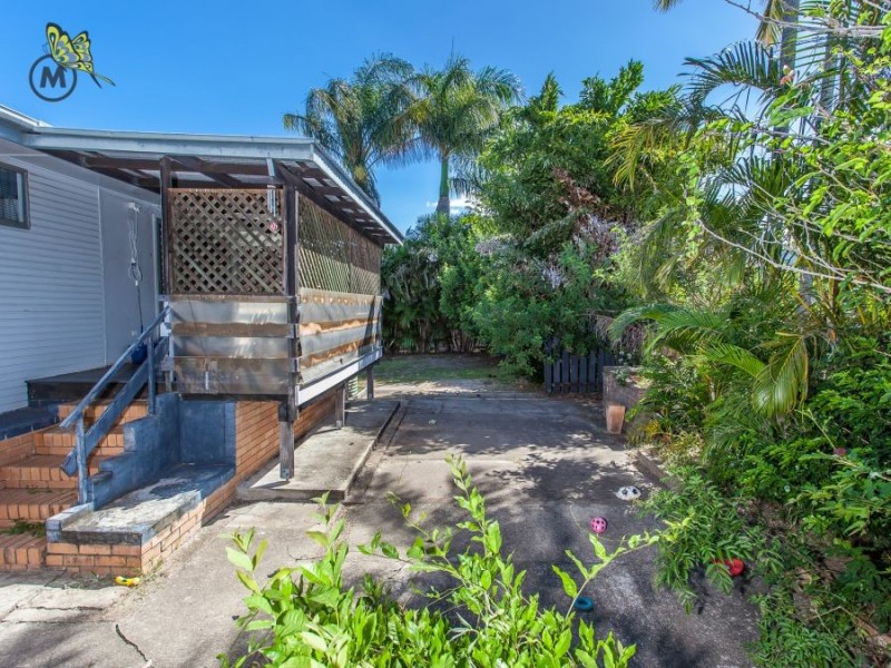 12 Arundal Street, Brighton QLD 4017