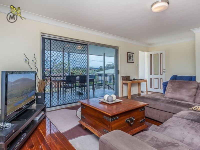 7 Bogart Street, Stafford Heights QLD 4053