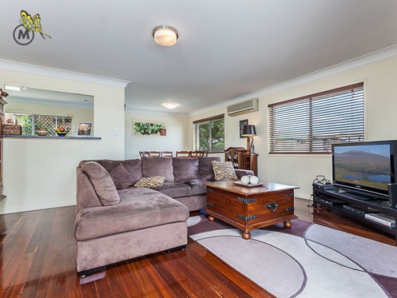 7 Bogart Street, Stafford Heights QLD 4053