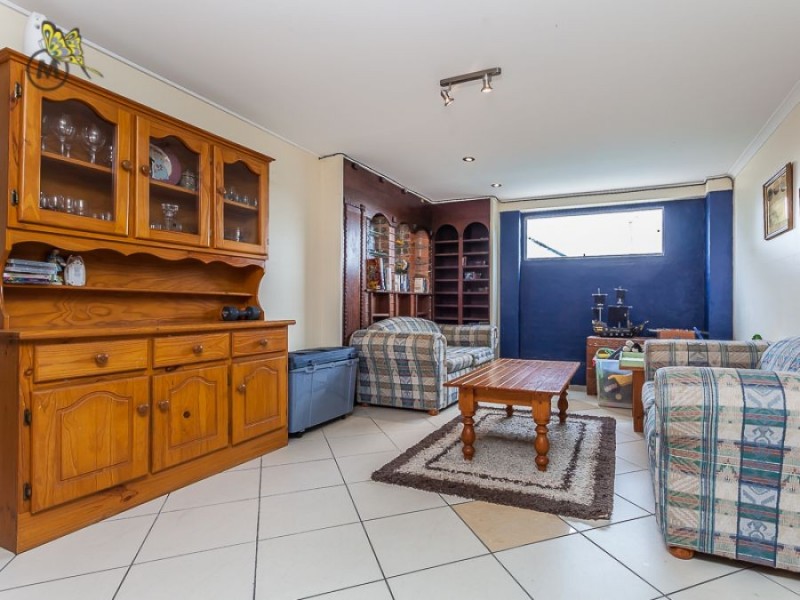 7 Bogart Street, Stafford Heights QLD 4053