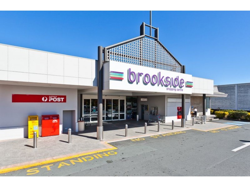 * Warringah Street, Everton Park QLD 4053