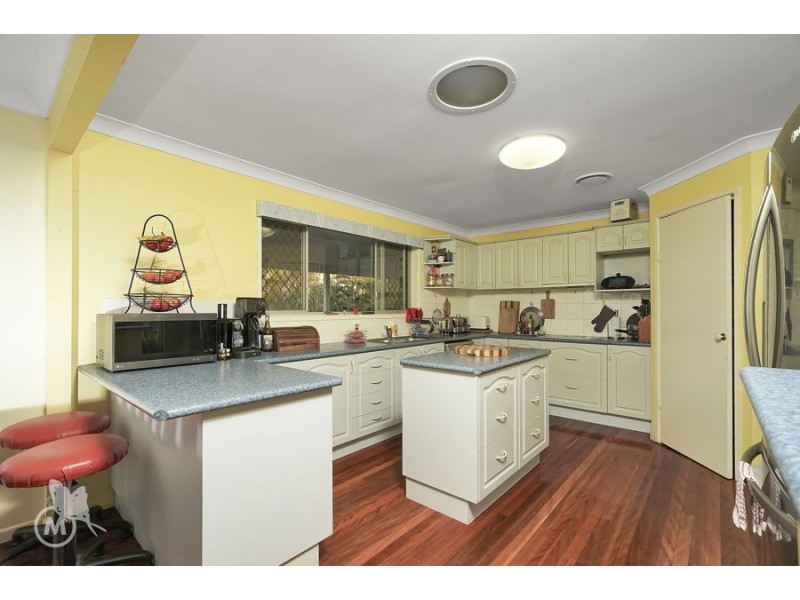 6 Friend Street, Everton Park QLD 4053