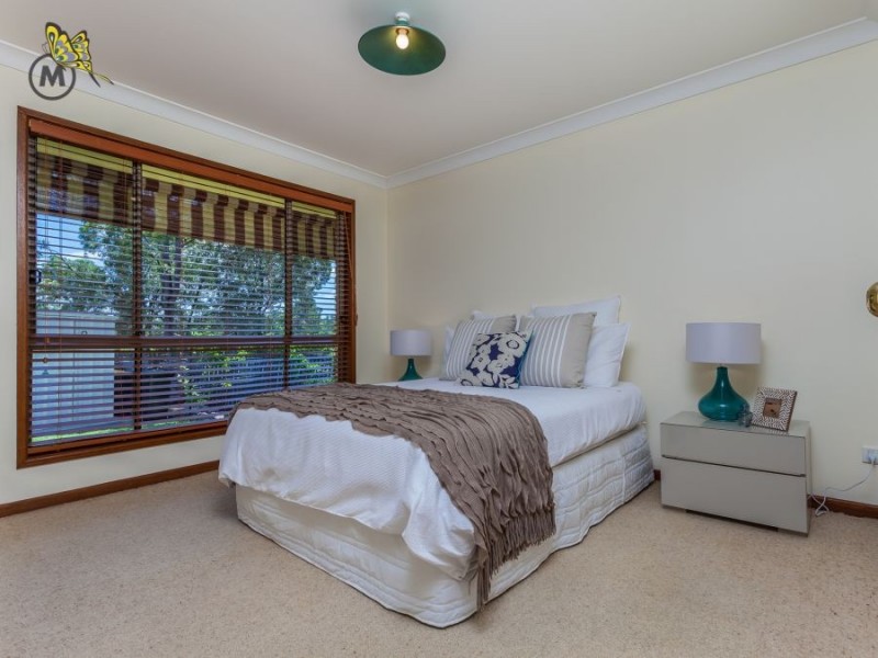 8 Streep Place, Mcdowall QLD 4053