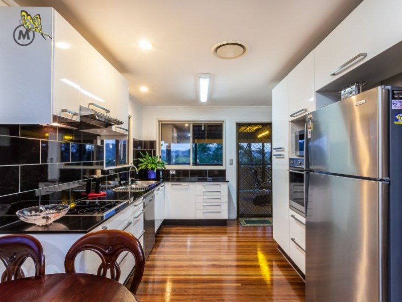 79 Narellan St, Arana Hills QLD 4054