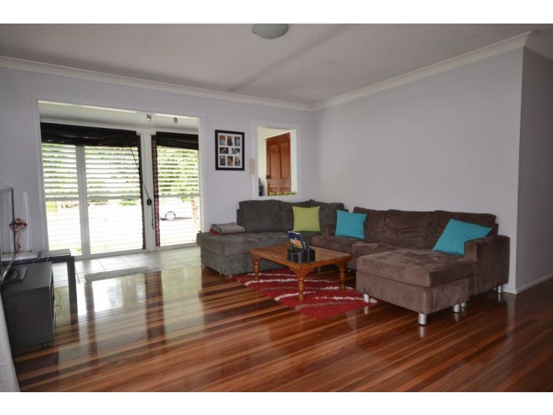 4 Waratah street, Albany Creek QLD 4035