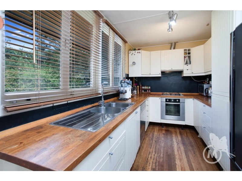 24 Reedan Street, Everton Park QLD 4053