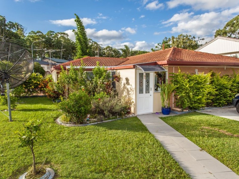 2 Redgrave St, Stafford Heights QLD 4053