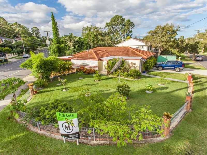 2 Redgrave St, Stafford Heights QLD 4053