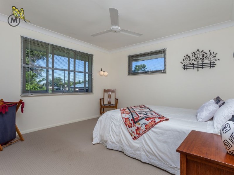 34 Wyman St, Stafford Heights QLD 4053