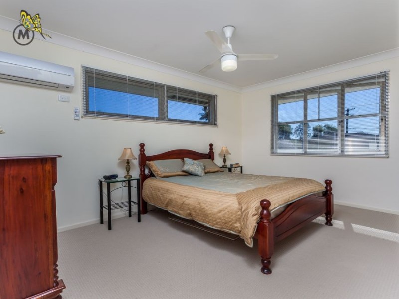 34 Wyman St, Stafford Heights QLD 4053