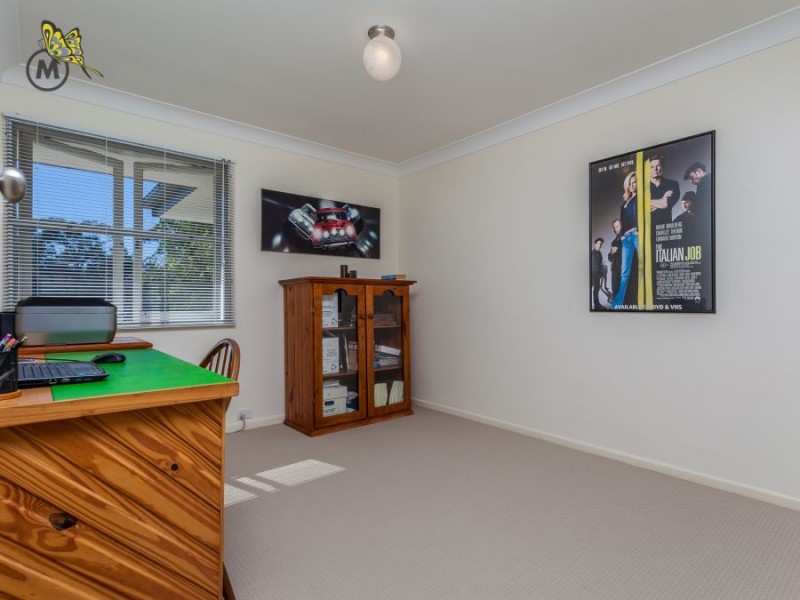 34 Wyman St, Stafford Heights QLD 4053