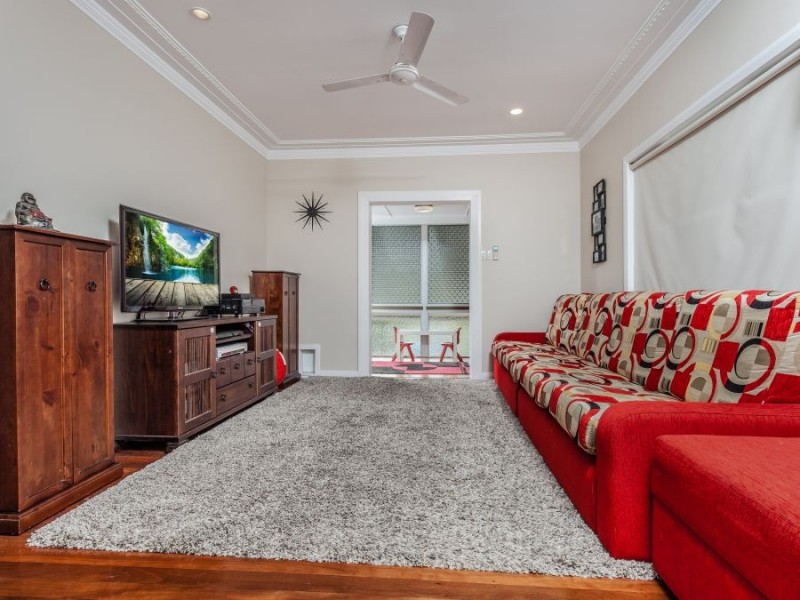 42 Teevan St, Stafford QLD 4053