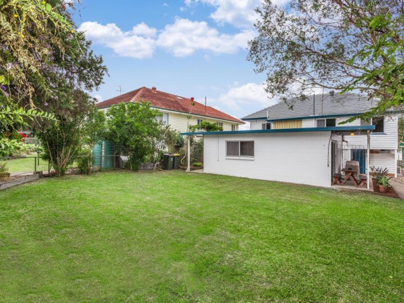 42 Teevan St, Stafford QLD 4053