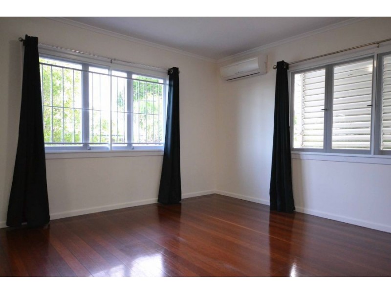 15 Greenhill Street, Everton Park QLD 4053