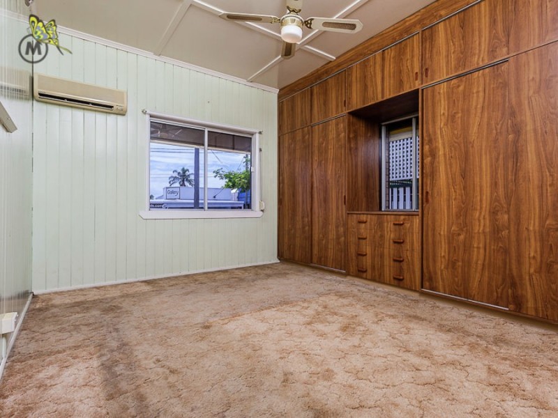 76 Days Road, Grange QLD 4051