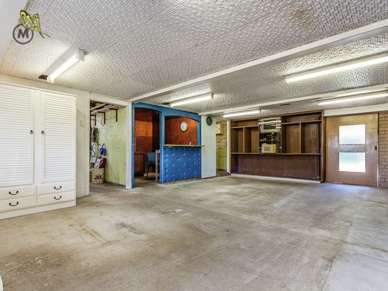 76 Days Road, Grange QLD 4051