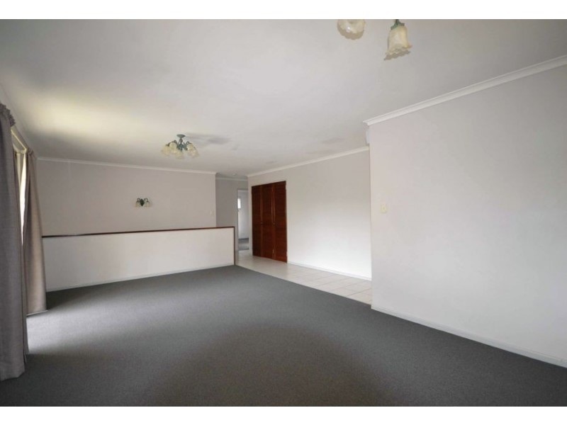 10 Bardot Street, Mcdowall QLD 4053