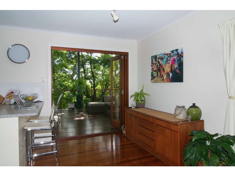 111 Redwood Street, Stafford Heights QLD 4053