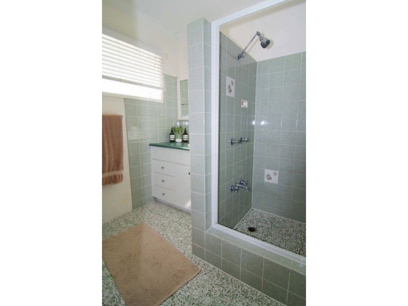 111 Redwood Street, Stafford Heights QLD 4053