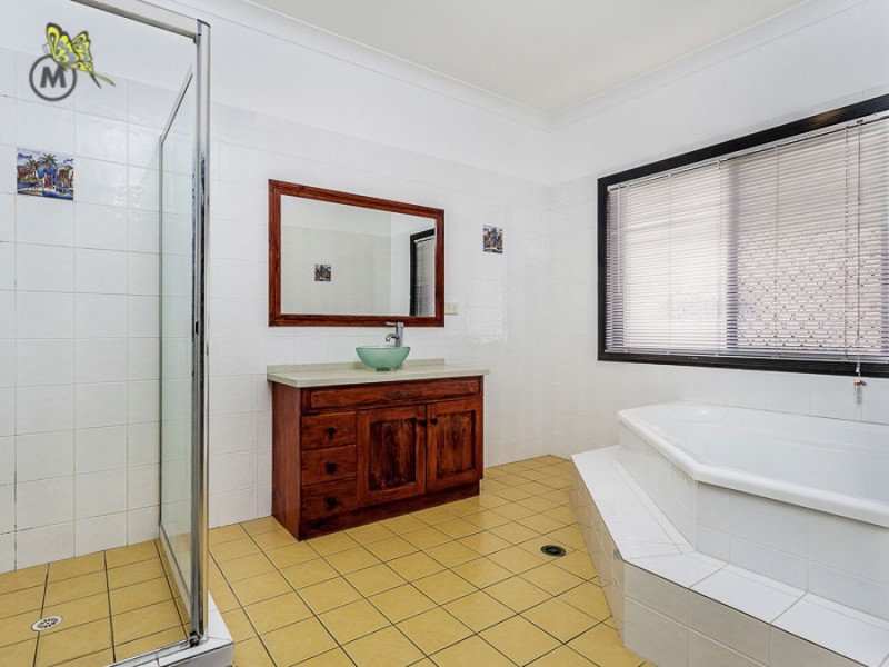 18 Goodman Close, Mcdowall QLD 4053