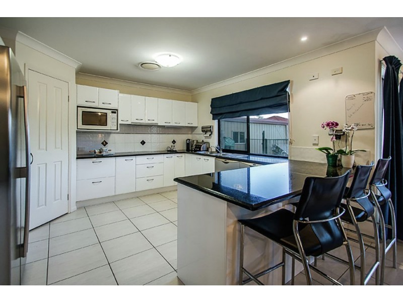 15 Tayla Close, Bridgeman Downs QLD 4035