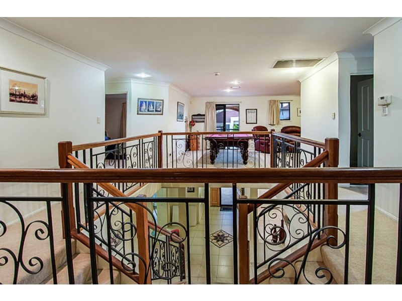 15 Tayla Close, Bridgeman Downs QLD 4035