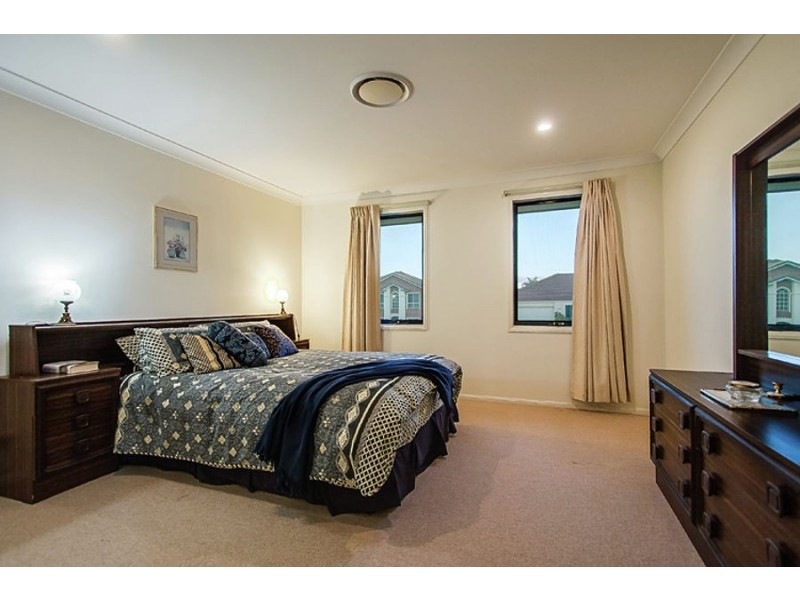 15 Tayla Close, Bridgeman Downs QLD 4035