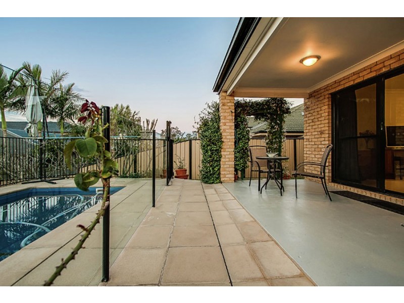 15 Tayla Close, Bridgeman Downs QLD 4035