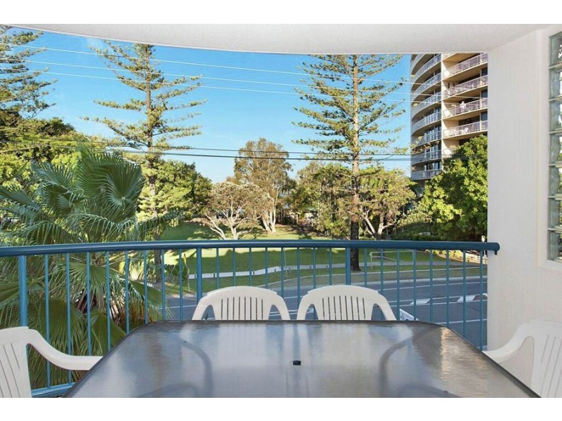 9/68 Esplanade, Golden Beach QLD 4551