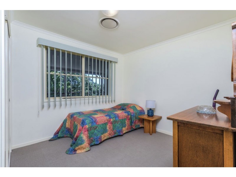 8 Mayer Street, Mcdowall QLD 4053