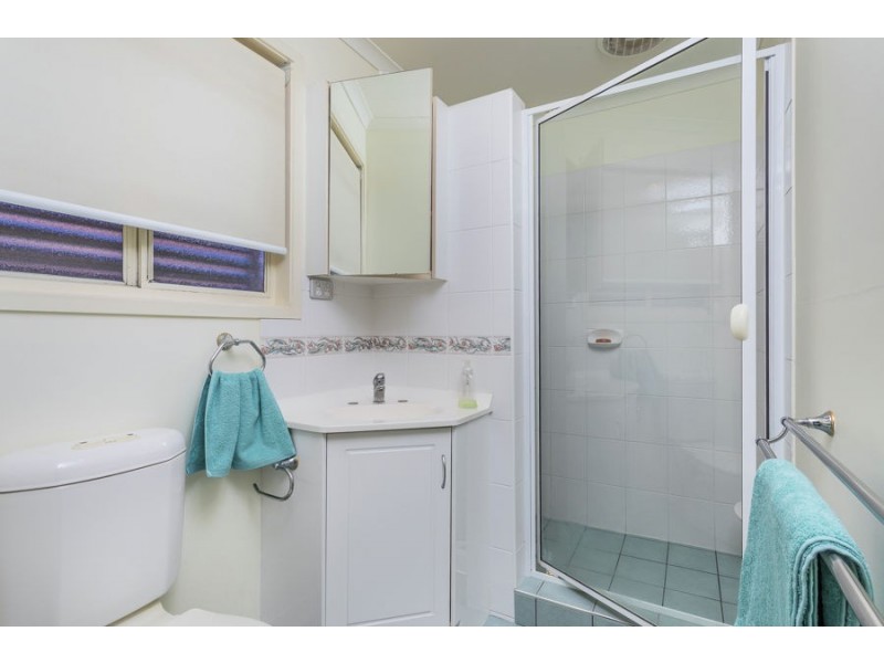 8 Mayer Street, Mcdowall QLD 4053