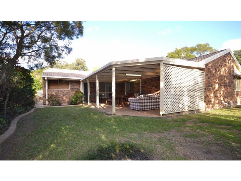 6 Woodvale Court, Everton Hills QLD 4053