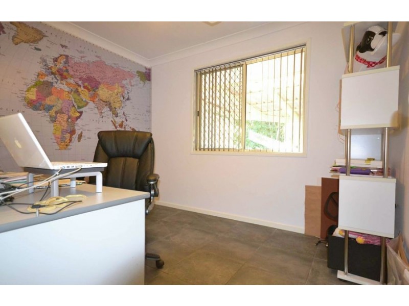 6 Woodvale Court, Everton Hills QLD 4053