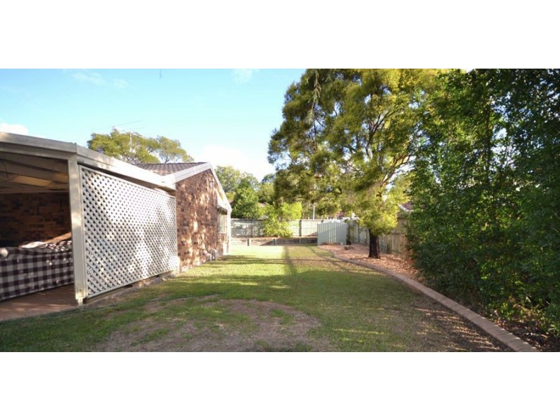 6 Woodvale Court, Everton Hills QLD 4053