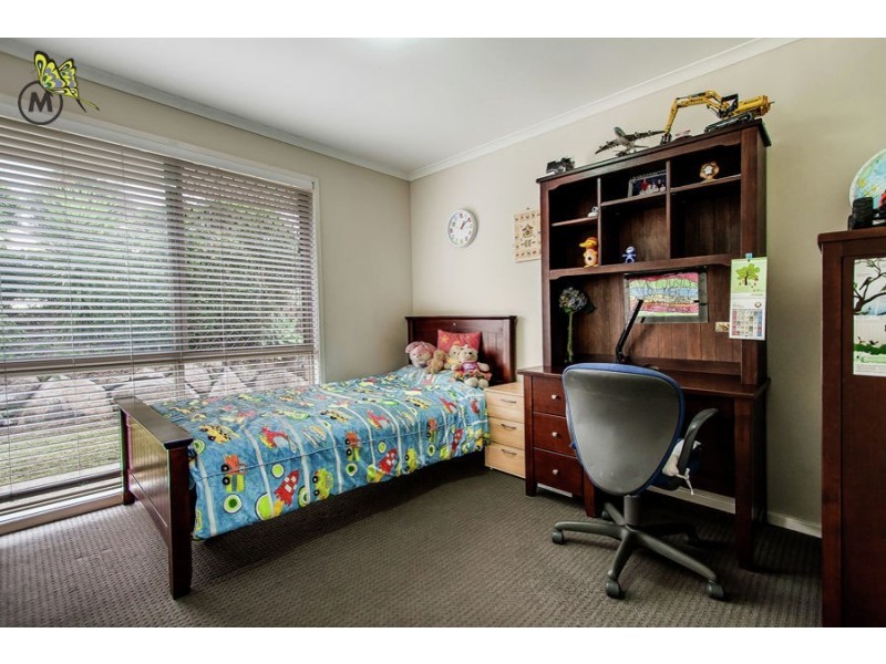 1 Simpson Court, Albany Creek QLD 4035
